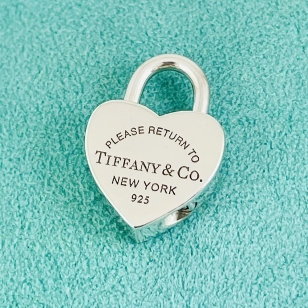 Vtg Tiffany & Co. Heart Lock Pendant